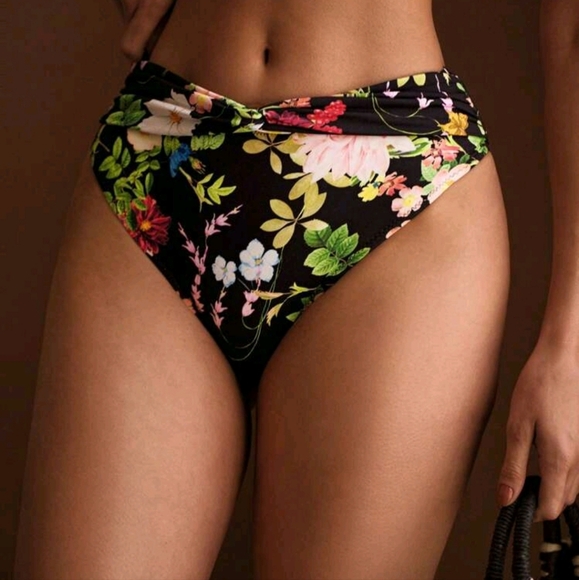 FLORAL PRINT HALTER BIKINI SET - Picture 2 of 4